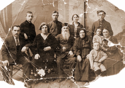 Портрет еврейской семьи, 1926 год, Полтавская губ., Прилукский округ, г. Прилуки