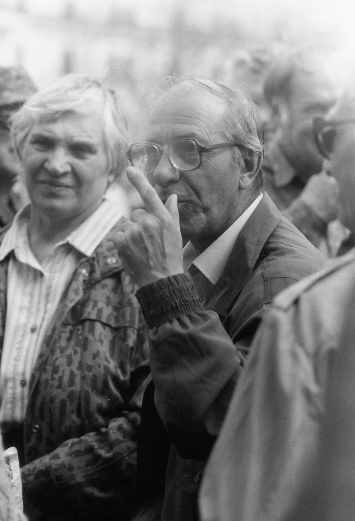 «Понимаешь!», 9 мая 1995, г. Москва. Выставка «9 мая 1995 года. 50 лет Победы в Великой Отечественной войне» с этой фотографией.