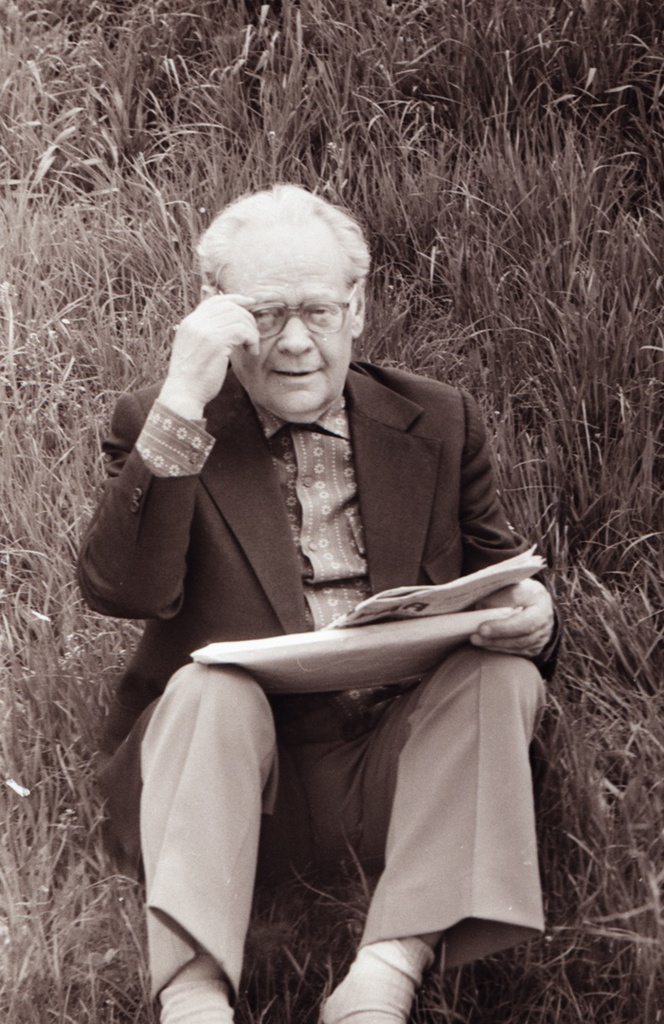 Фото "Вячеслав Иванович Пальман. Около метро «Баррикадная»", 23 мая ...