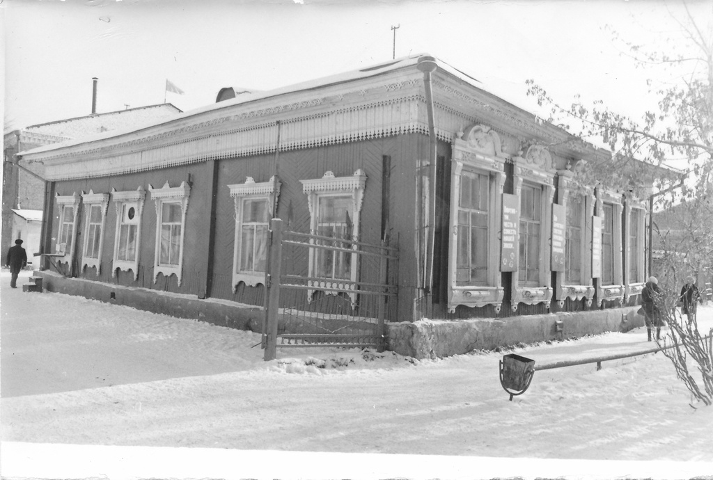 Фото "Улица Мира", 1985 год, г. Тобольск - История России в фотографиях
