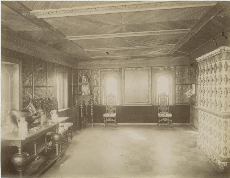 Трапезная в Палатах бояр Романовых на Варварке, 1896 год, г. Москва