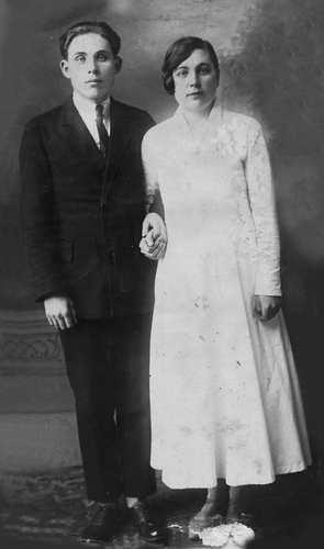 Свадебная фотография, 1935 год, Сталинградский край, г. Урюпинск