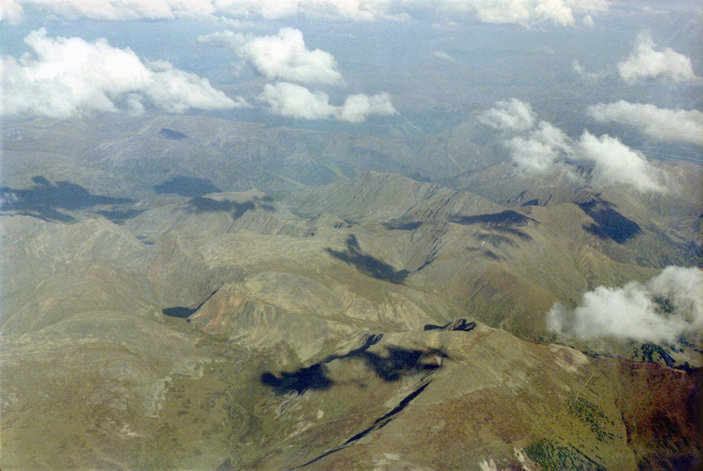 Вид на Алтайские горы из самолета рейса Усть-Кокса – Барнаул, 29 августа 1989