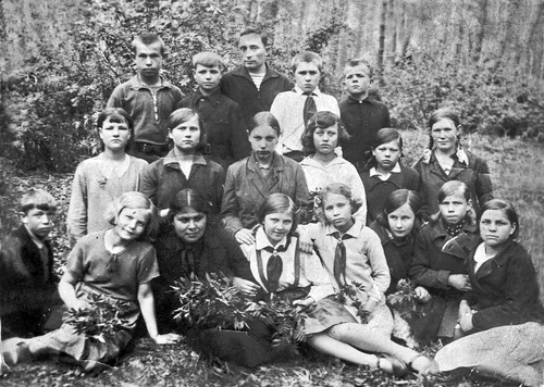 Класс 13 школы Сталиногорска, 1936 - 1938, Тульской обл., г. Сталиногорск