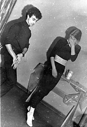 «Игорь и Таня», 18 января 1980 - 31 декабря 1980, г. Ленинград. Выставка «"ЮТЕС" – маленькая неизвестная театр-студия» с этой фотографией.