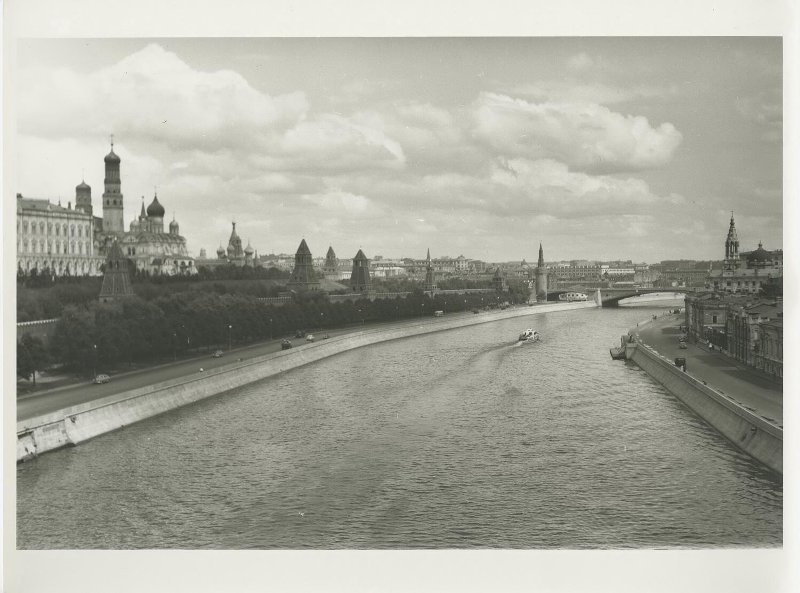 17 атмосферных советских фото Москвы и ее жителей в 1950-1970-х годах