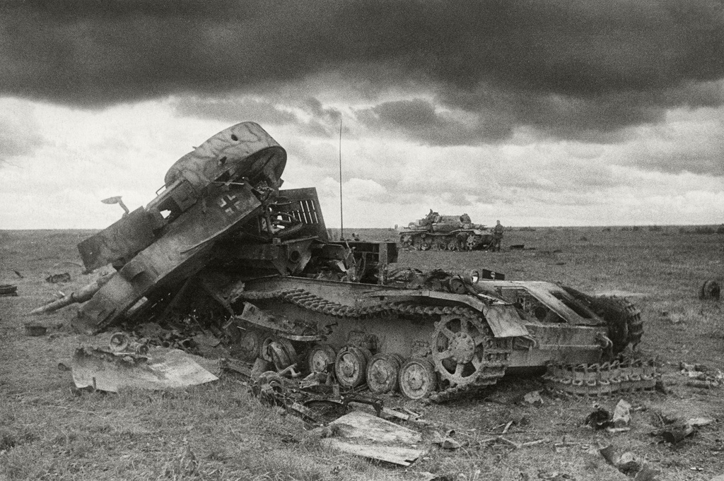 Фашистские танки на Курской дуге, июль 1943