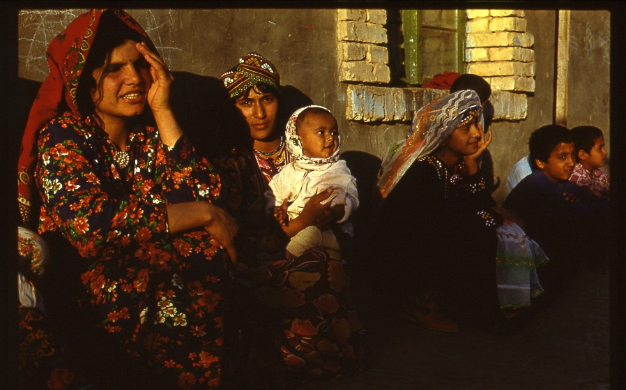 Белуджи, 23 октября 1989 - 30 ноября 1989, Туркменская ССР. Выставка «Советская несоветская Туркмения» с этой фотографией.