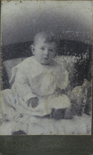 Младенец в белой сорочке, 1910 - 1920, г. Нижний Новгород