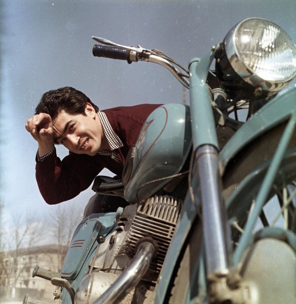 Таджикский киноактер Марат Арипов, 1959 - 1965, Таджикская ССР, г. Душанбе