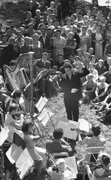 Концерт на Харьковском тракторном заводе, 1958 год, Украинская ССР, г. Харьков