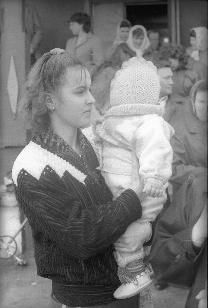 У сельского клуба, 1989 год, Ивановская обл.
