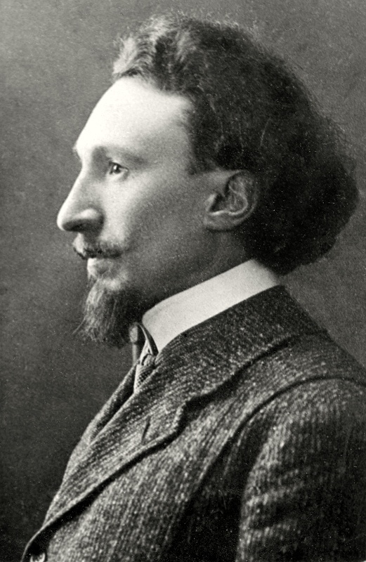 Геолог Сергей Александрович Яковлев, 1910 - 1914, г. Санкт-Петербург. Геолог Сергей Александрович Яковлев. Фотография передана Серафимой Васильевной Яковлевой в Кабинет истории геологии Геологического института АН СССР в 1950-х годах.