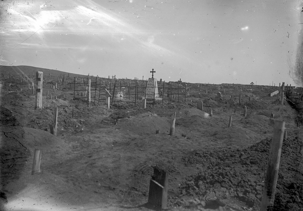 Кладбище, 1929 - 1939