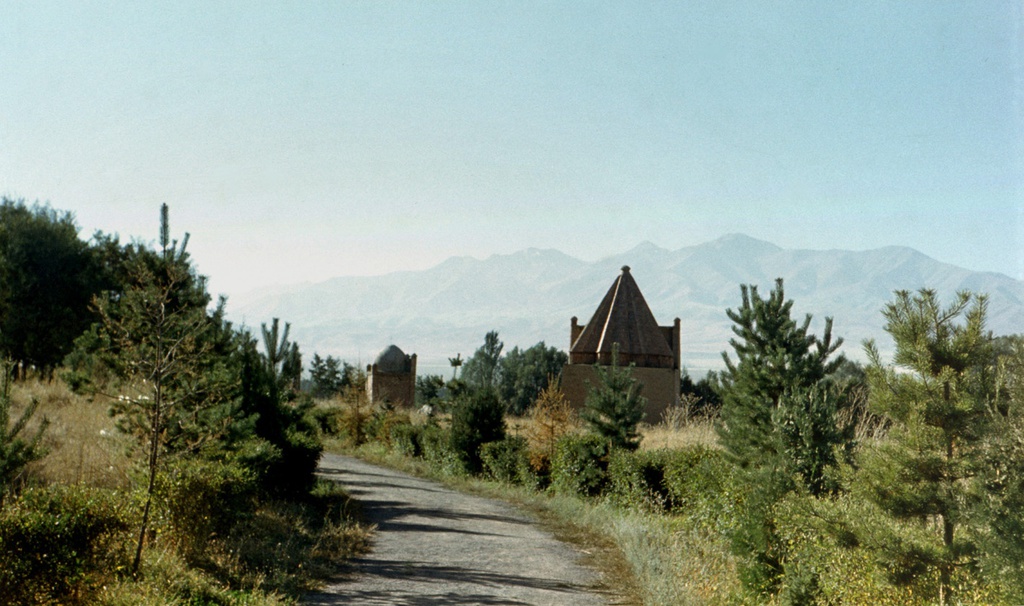 Фото "Культурно-исторический комплекс Манас-Ордо", 1 июня 1978 - 23 ...