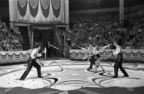 Фото \"Жонглеры Аберт\", 1959 - 1960, г. Москва - История России в ...