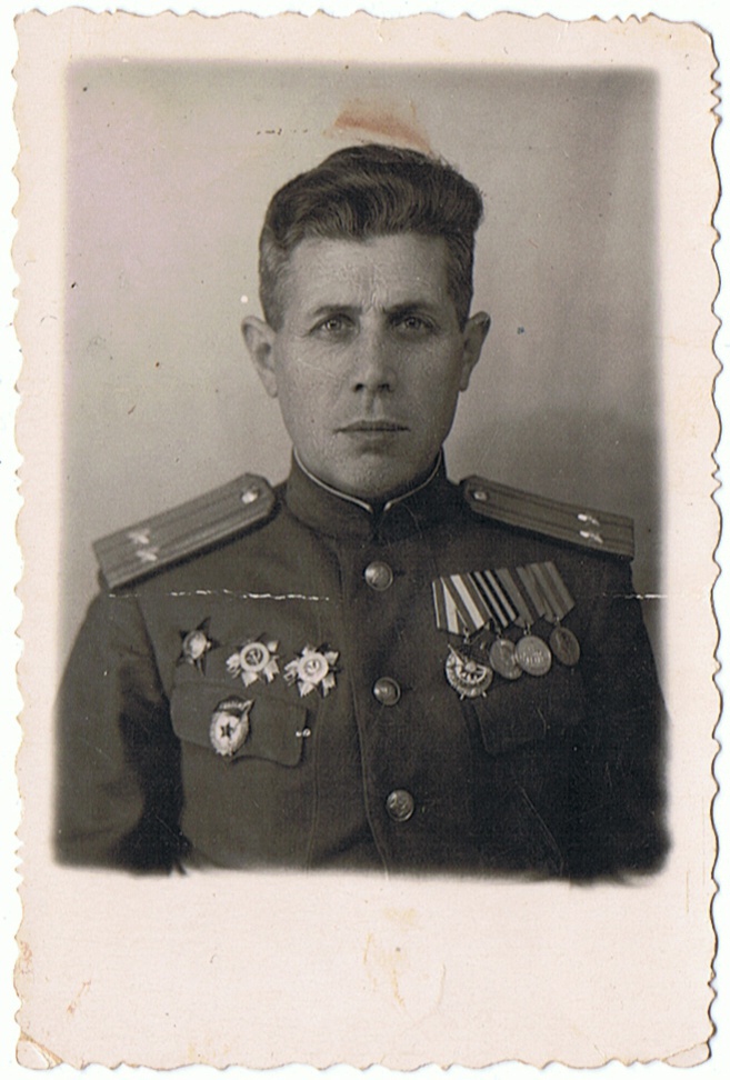 Подполковник Георгий Дмитриевич Шаповалов, 9 апреля 1946. 