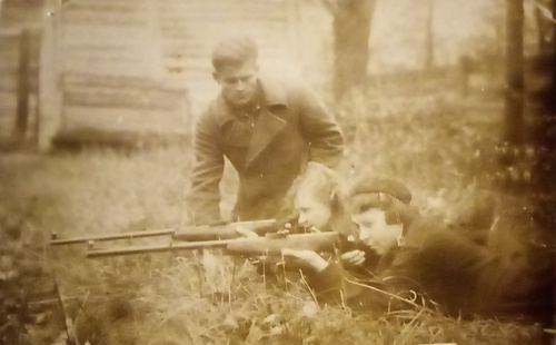 «1945 год. Занятия по военной подготовке», 1 октября 1945, г. Казань