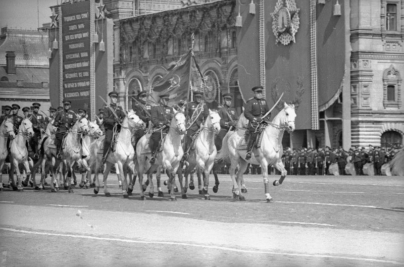 Военный парад на Красной площади, 1 мая 1949, г. Москва