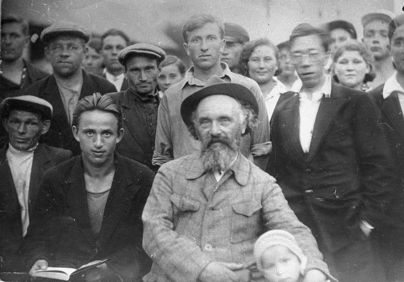 Виктор Боков и Михаил Пришвин, 1937 - 1939. Видео «Михаил Пришвин» с этой фотографией.