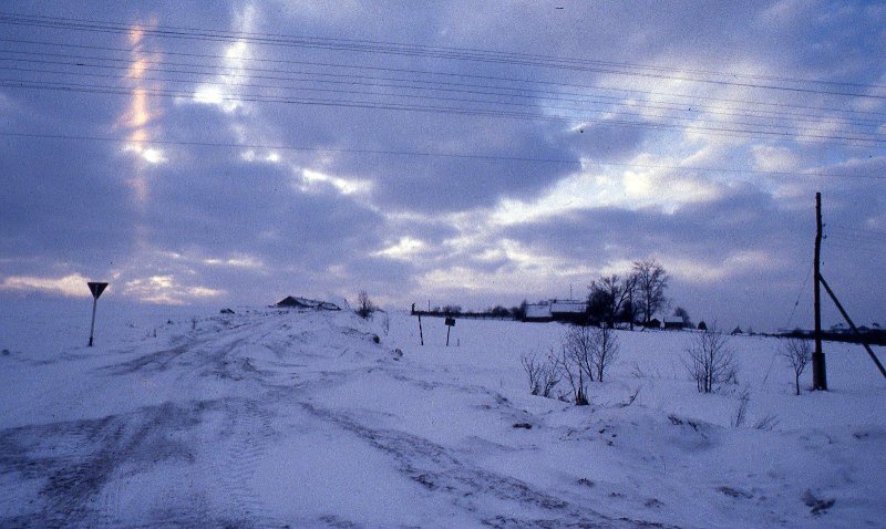 Зимний пейзаж, 1989 год, Калининская обл., Бежецкий р-н, с. Градницы. Ныне Тверская область.