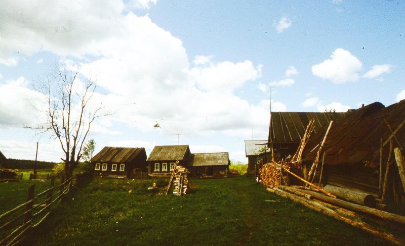Деревня Волговерховье, 1993 - 1994, Тверская обл., Осташковский р-н, дер. Волговерховье