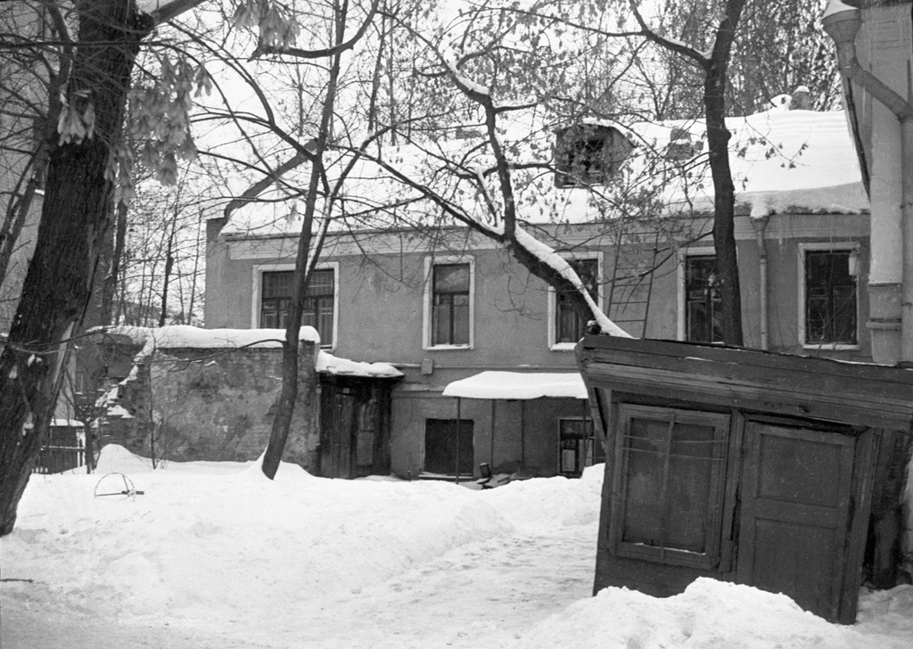 Московские дома и дворы Замоскворечья 80-х годов, 1983 - 1989, г. Москва, Голиковский пер.