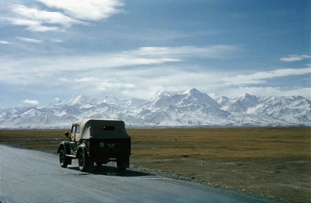 Дорога через Алайскую долину, 1978 год, Киргизская ССР, Ошская обл.,