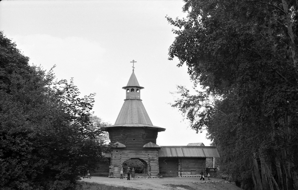 Коломенское. Проездная башня Николо-Корельского монастыря, 1977 год, г. Москва