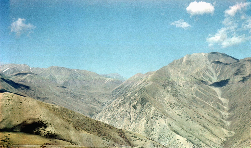 Хребет Таласский Алатау на перевале Кара-Буура, 1 июня 1978 - 30 августа 1978, Киргизская ССР, Таласская обл.