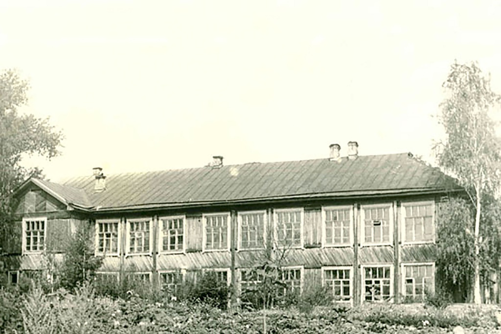 Бывший военный госпиталь № 4876, 1980 год, Кудымкарский р-н, с. Ленинск
