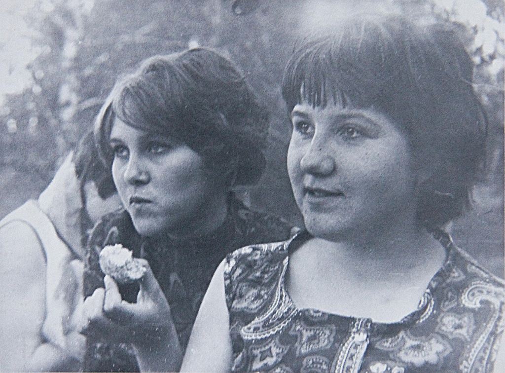Девчата, 1970 год, Тюменская обл., Викуловский р-н, с. Коточиги. 