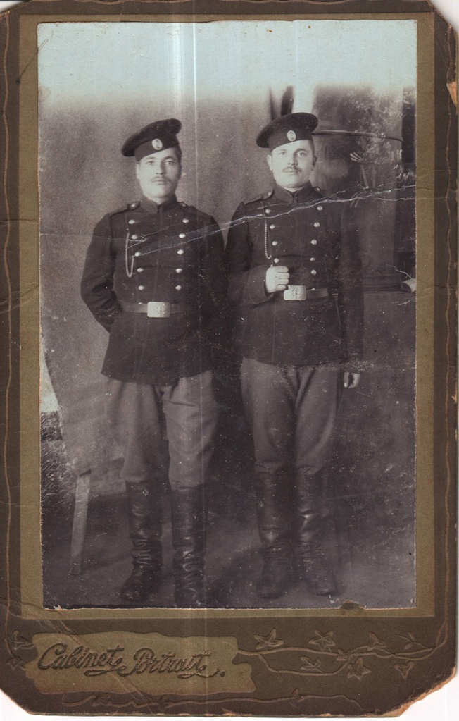 Мой дед, 1900 - 1915, Саратовская губ., с. Баланда. Фотография из архива Сергея Рябошкапова.