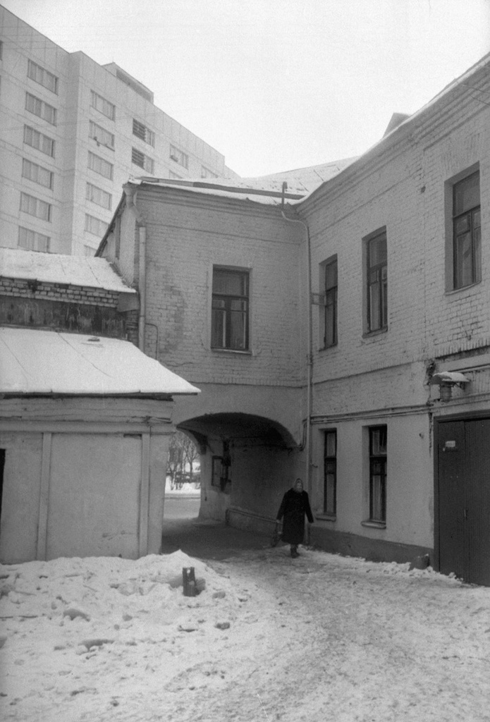 Московские дома и дворы конца 80-х начала 90-х годов, 1987 - 1992, г. Москва