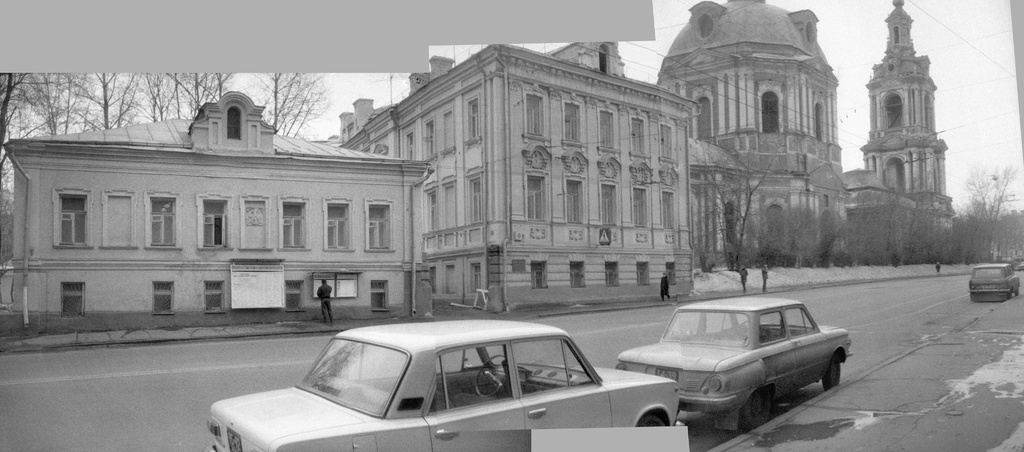 Московские дома и улицы конца 80-х годов, 1986 - 1990, г. Москва. Панорама смонтирована из трех фотографий.