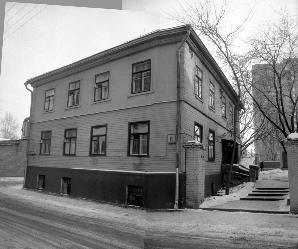 Московские дома и улицы конца 80-х, начала 90-х годов, 1987 - 1992, г. Москва, Басманный р-н. Изображение смонтировано из двух фотографий.