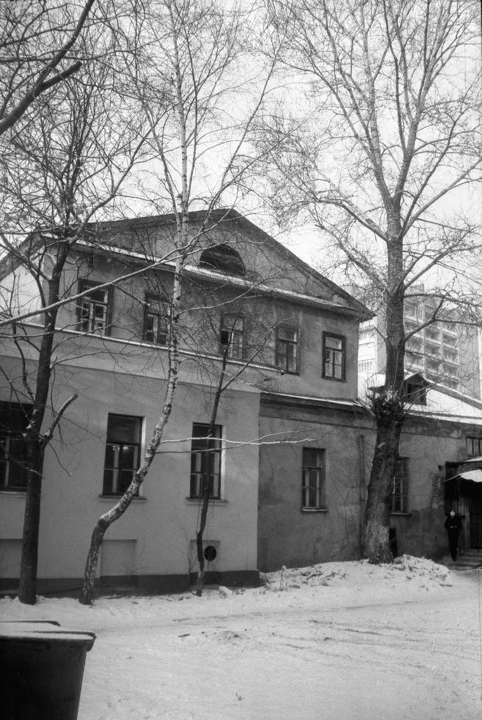 Московские дома и дворы конца 80-х, начала 90-х годов, 1987 - 1992, г. Москва, Басманный р-н