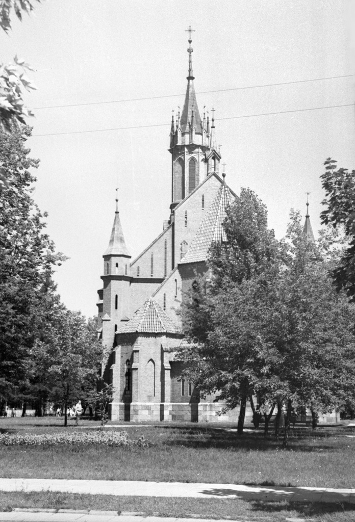 Костел Богоматери в Друскининкае, 1 июня 1969 - 30 августа 1969, Литовская ССР, г. Друскининкай