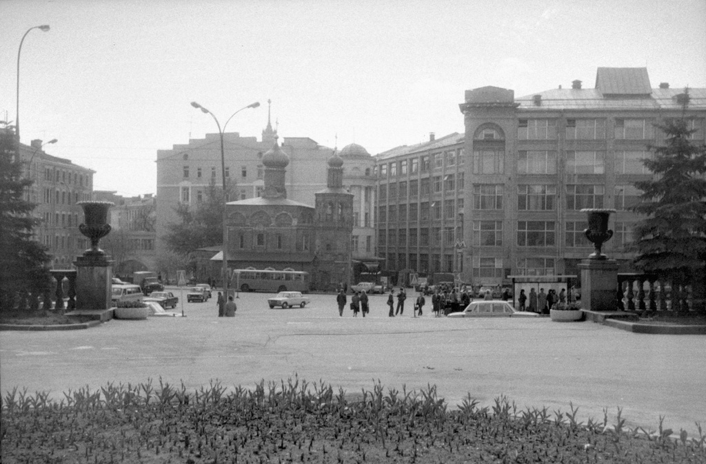 Московские дома и улицы конца 80-х годов, 1 апреля 1987 - 31 августа 1988, г. Москва