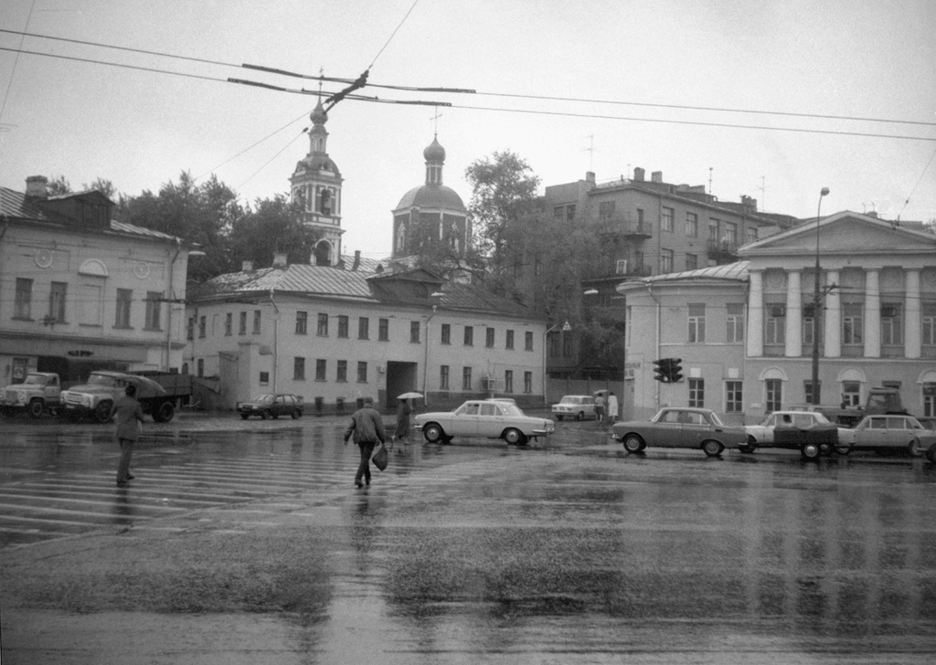 Дома и улицы конца 80-х годов, 1 июня 1987 - 31 октября 1988, г. Москва