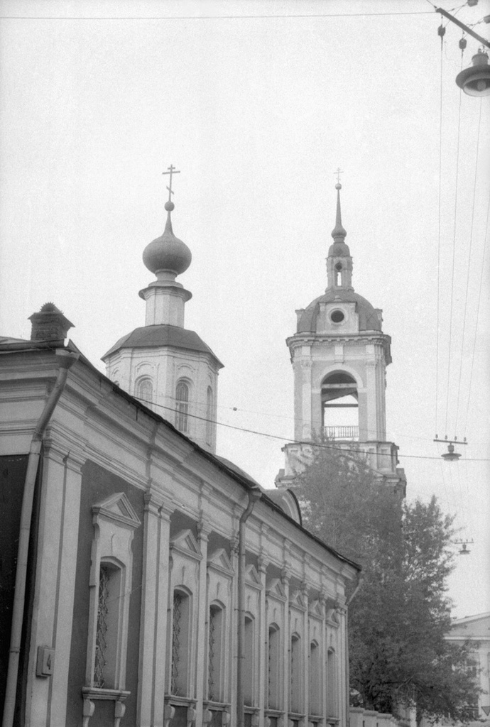 Колокольня церкви Иоанна Предтечи в Москве, июнь - август 1987, г. Москва, Черниговский пер.