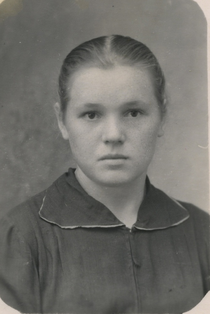 Портрет девушки, 1950-е. Светлана Яковлевна Шанаурова.