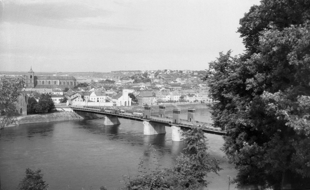 Вид на старый Каунас и мост через реку Неман, 1 июня 1960 - 30 августа 1969, Литовская ССР, г. Каунас, Алексотское староство
