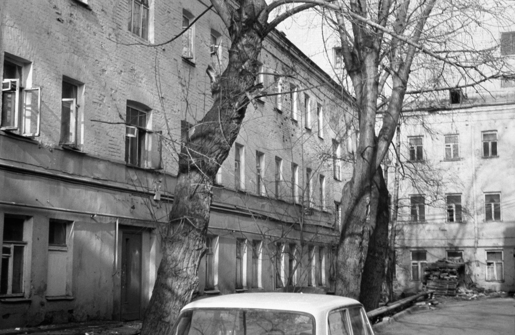 Московские дворы конца 80-х годов, апрель 1989, г. Москва