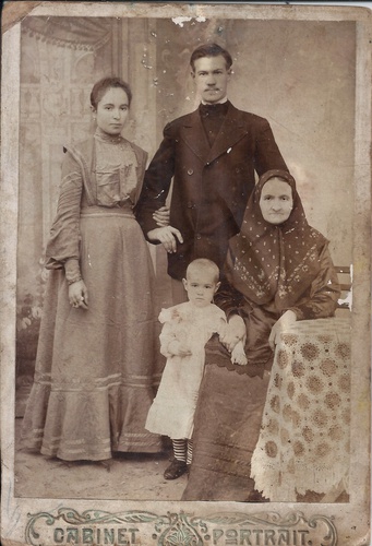 Семейное фото. Неизвестные, 1900 - 1917, Рязанская губ., Зарайский у., с. Белоомут