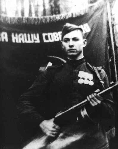 Красноармеец Алексей Николаевич Морев, 1943 - 1945