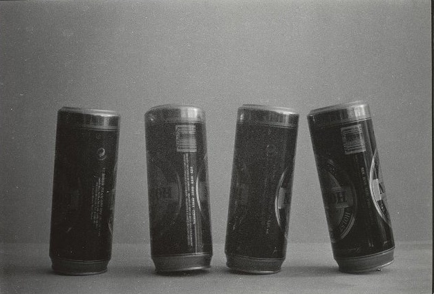 Без названия, 1990-е. Выставка «Губит людей не пиво, губит людей вода!» с этой фотографией.&nbsp;