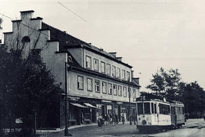 Проспект Победы в Калининграде, 1948 - 1952, Калининградская обл., г. Калининград. Выставка «Калининград» с этой фотографией.