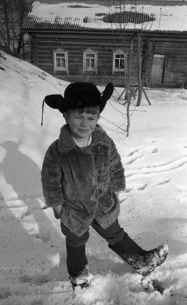 Калужанин, 1973 год, г. Калуга. Выставка «Зимние портреты» с этой фотографией.