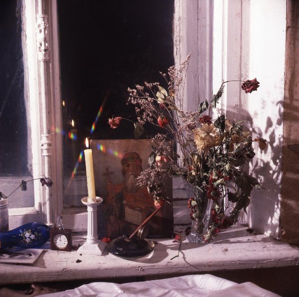 Без названия, 1987 - 1989. Выставка «Свеча горела...» с этой фотографией.